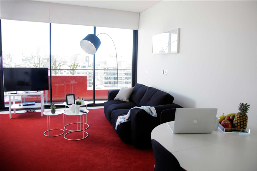 Leonard Deluxe Room